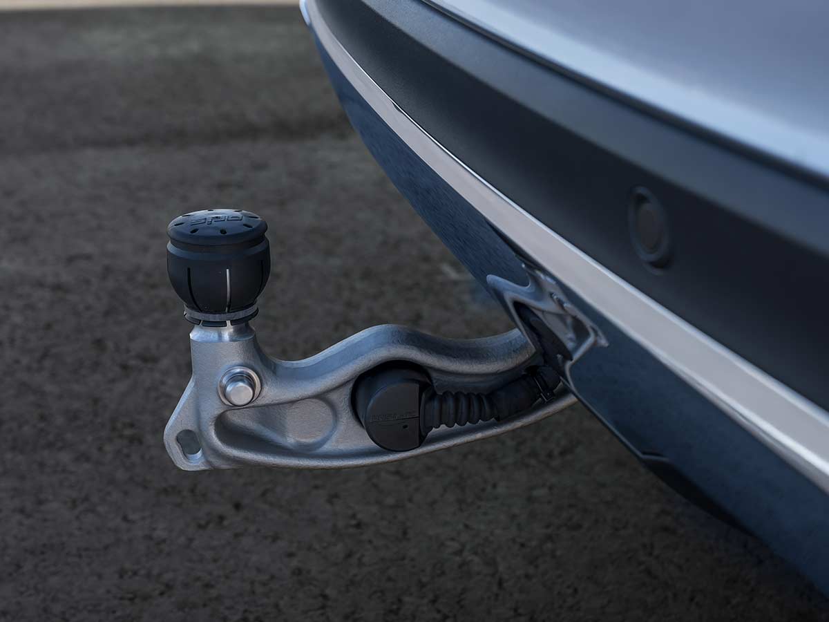 2026 Mercedes Benz GLE Tow Hook