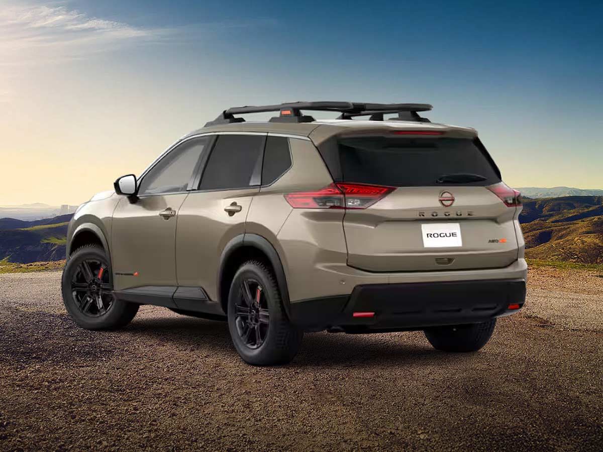 2026 Nissan Rogue Rock Creek Baja Storm Metallic Rear Quarter