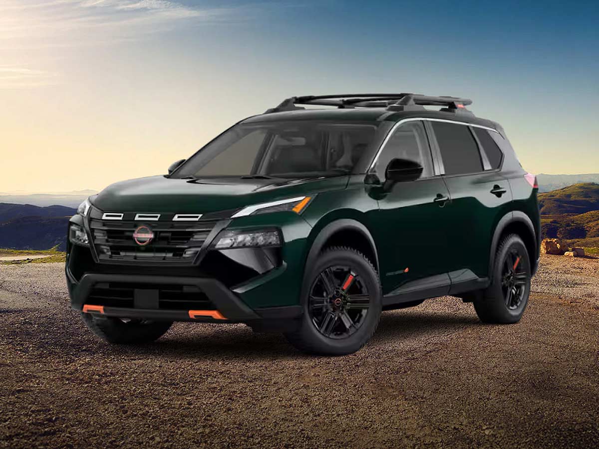 2026 Nissan Rogue Rock Creek Obsidian Green Pearl Front Quarter