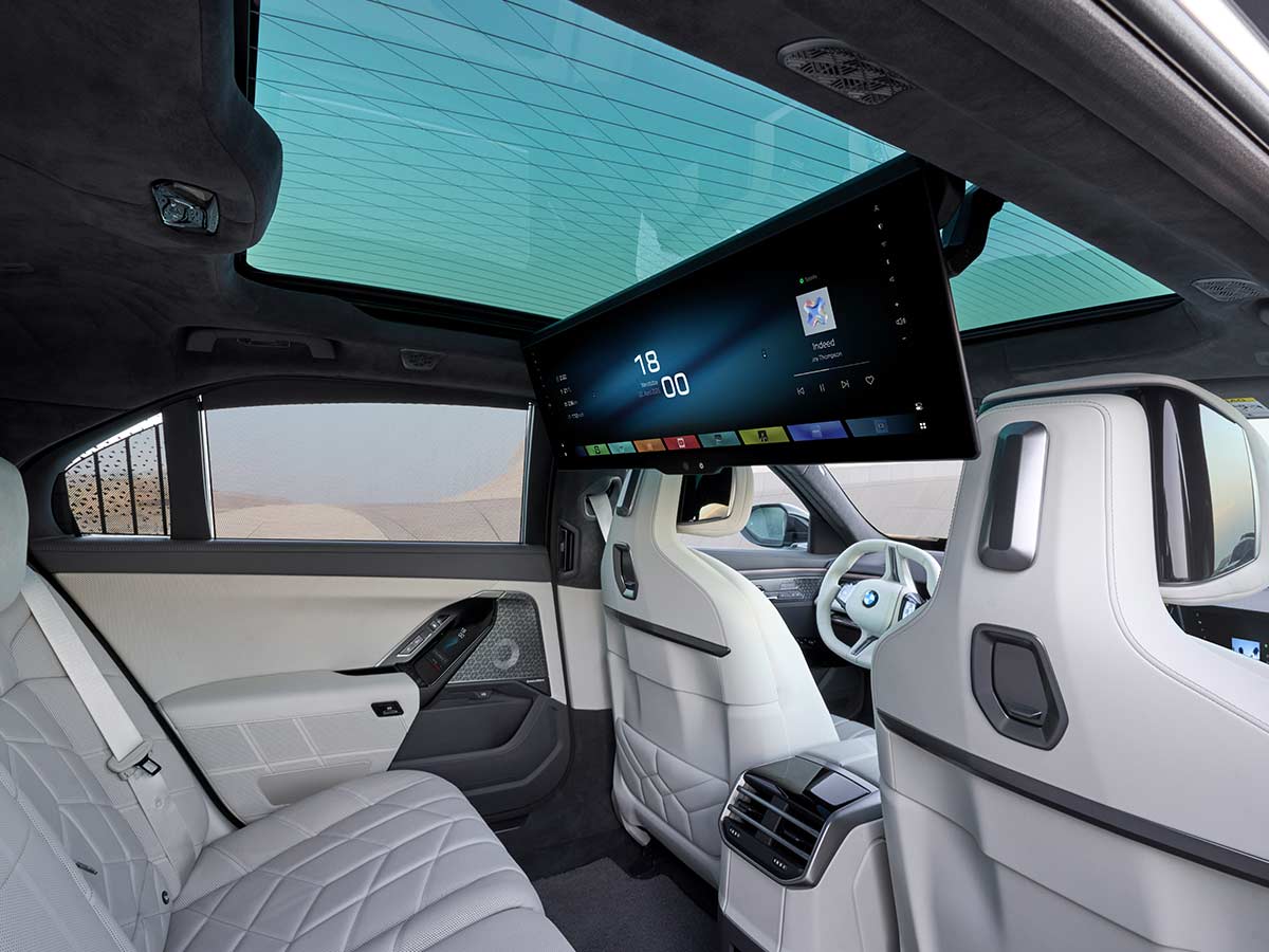 2027 BMW 7 Series Theatre Screen 8K Interior 740 xDrive
