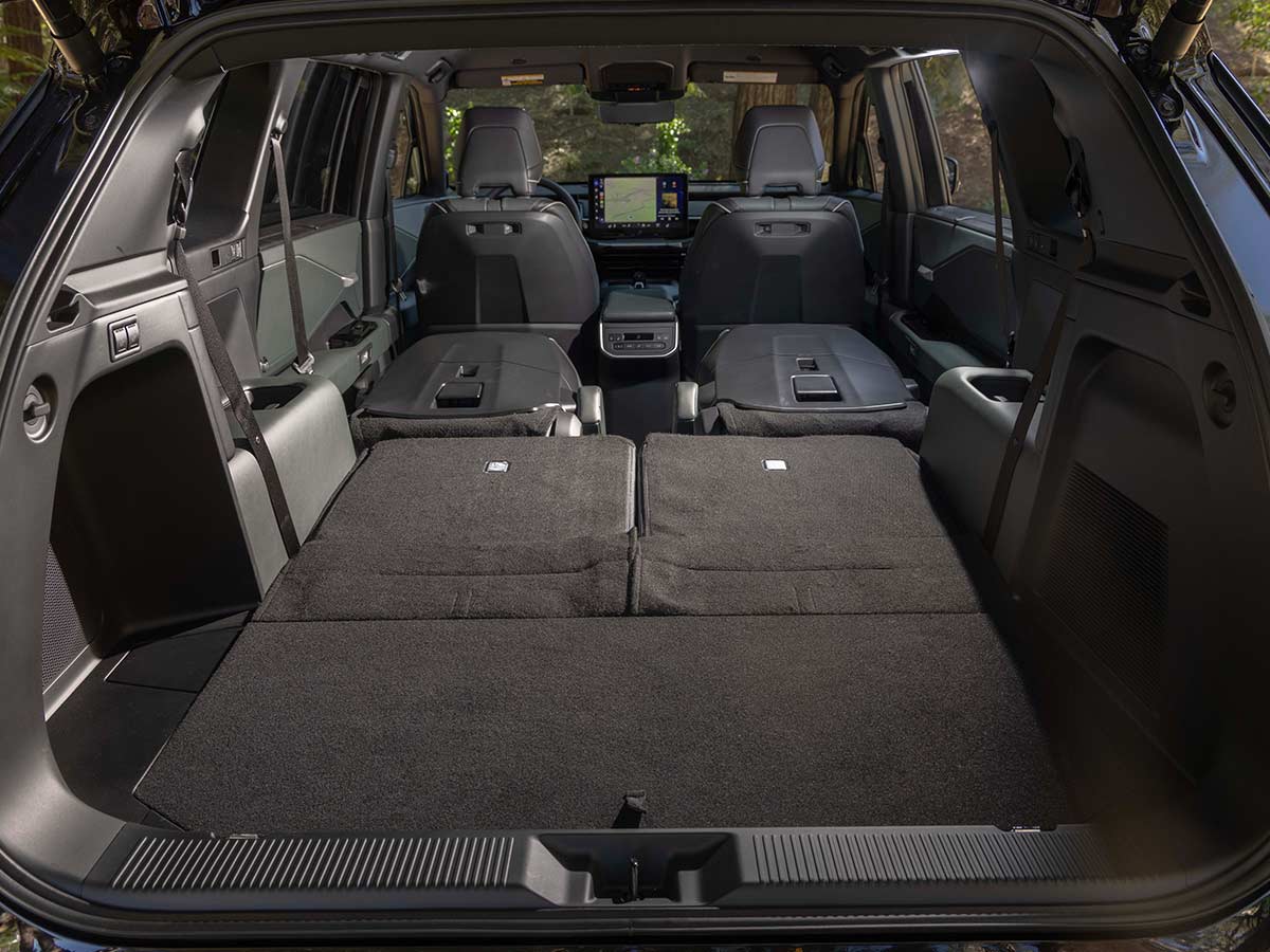 2027 Subaru Getaway Boot Space All Seats Folded
