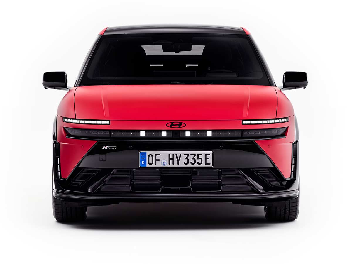 Hyundai Ioniq 3 Front View 2026