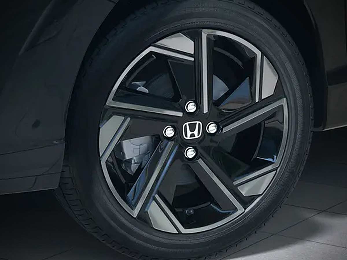 Why the 2026 Honda City Facelift Is the Ultimate Premium Sedan Comeback 22 2026 Honda City 16 inch Alloy Wheel