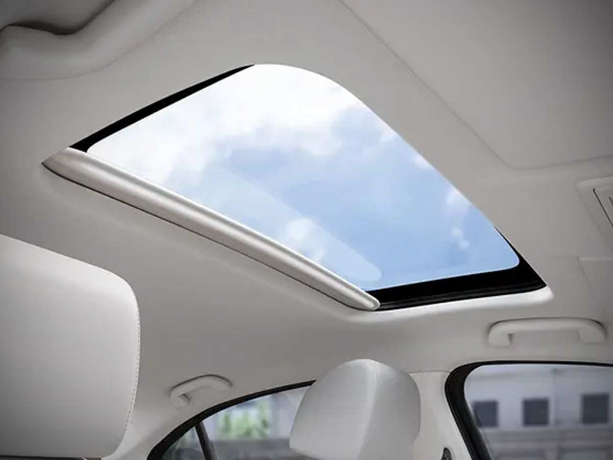 Why the 2026 Honda City Facelift Is the Ultimate Premium Sedan Comeback 12 2026 Honda City sunroof