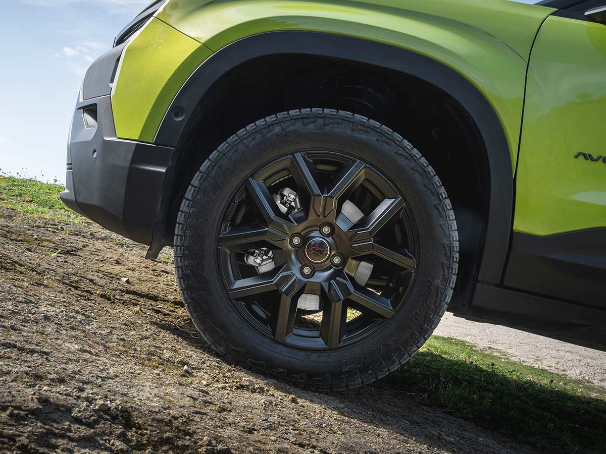 2026 Jeep Avenger 4Xe Alloy Wheel