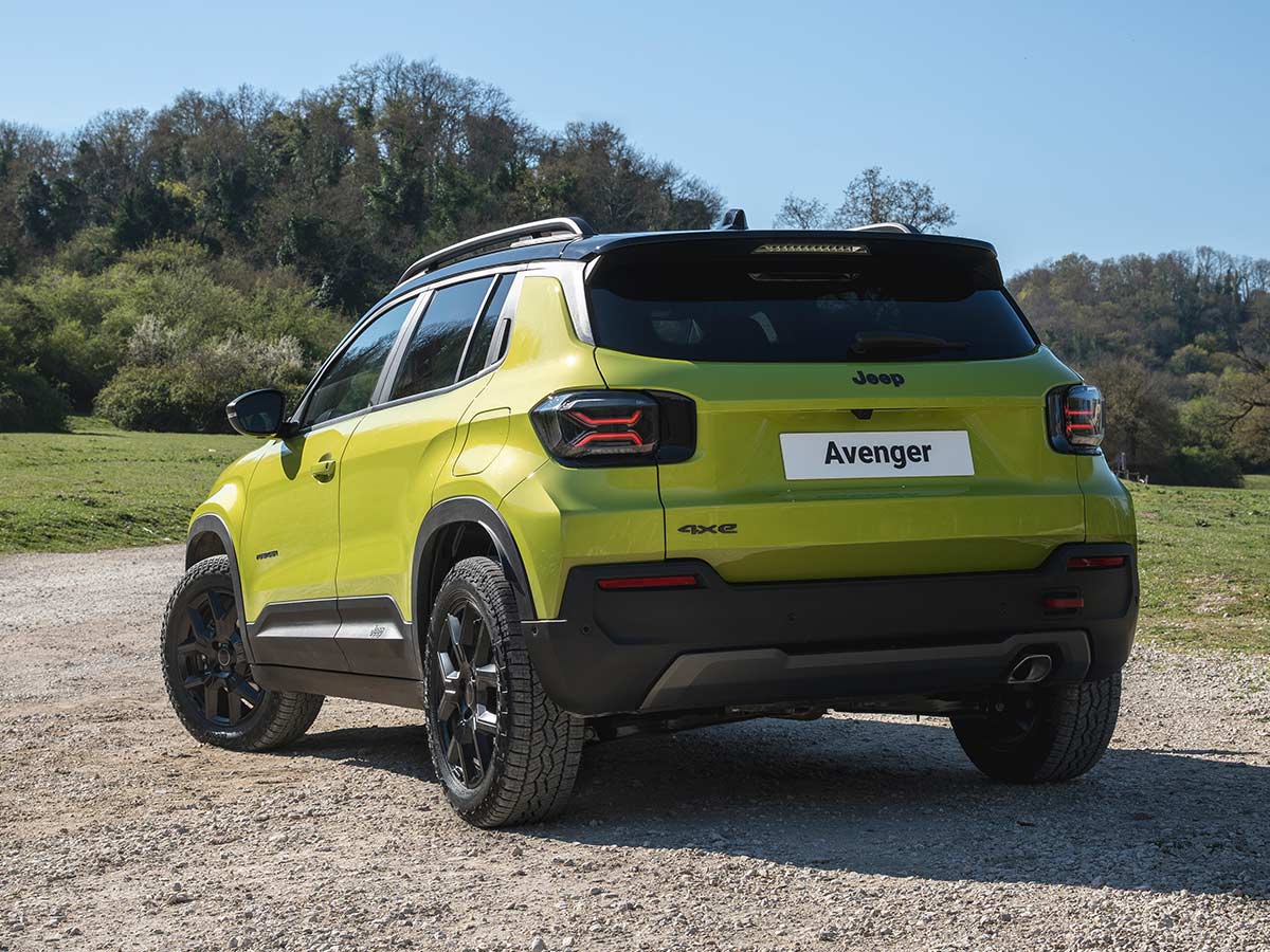 2026 Jeep Avenger 4Xe Rear Quarter