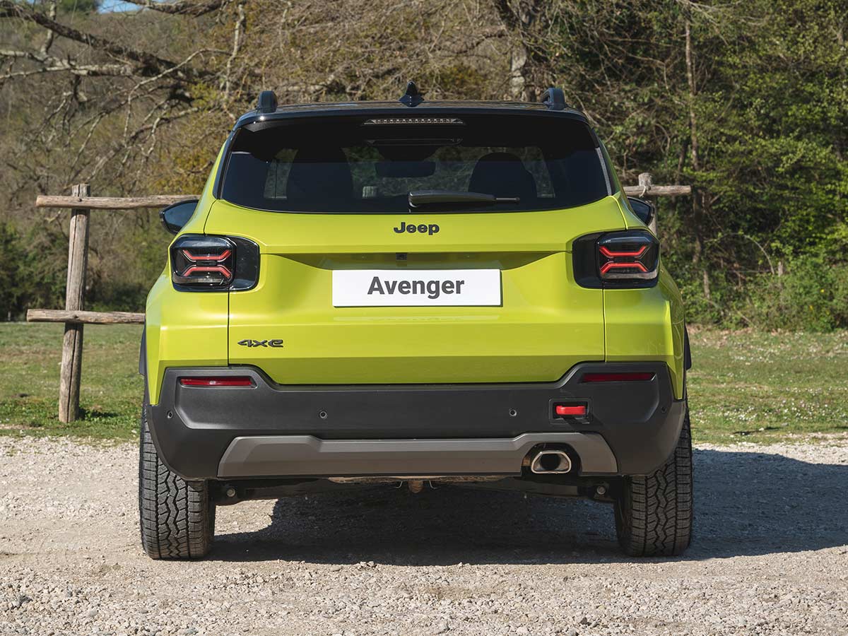 2026 Jeep Avenger 4Xe Rear