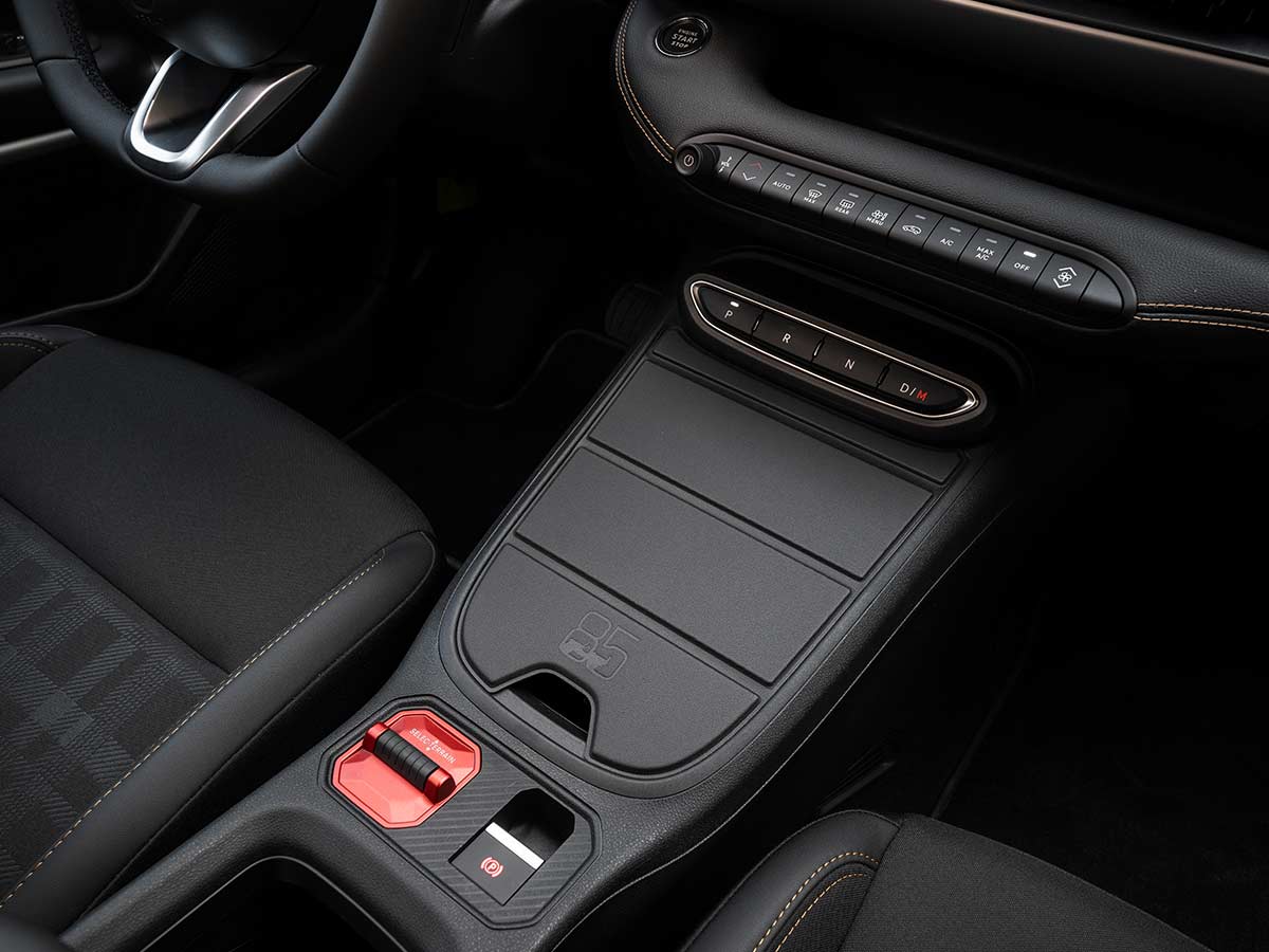 2026 Jeep Avenger 4xe 85th Anniversary Centre Console