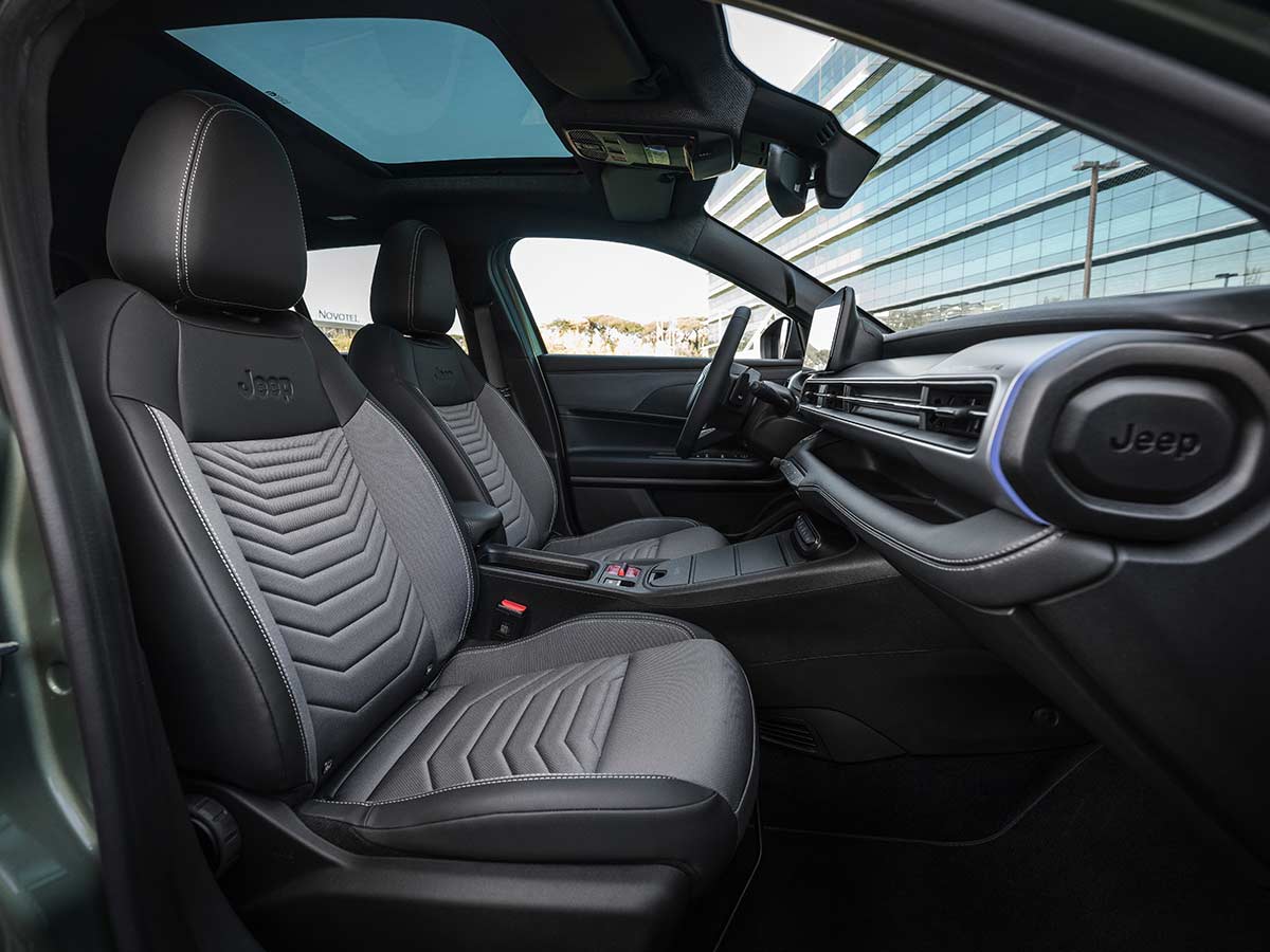 2026 Jeep Avenger BEV e Hybrid Seats