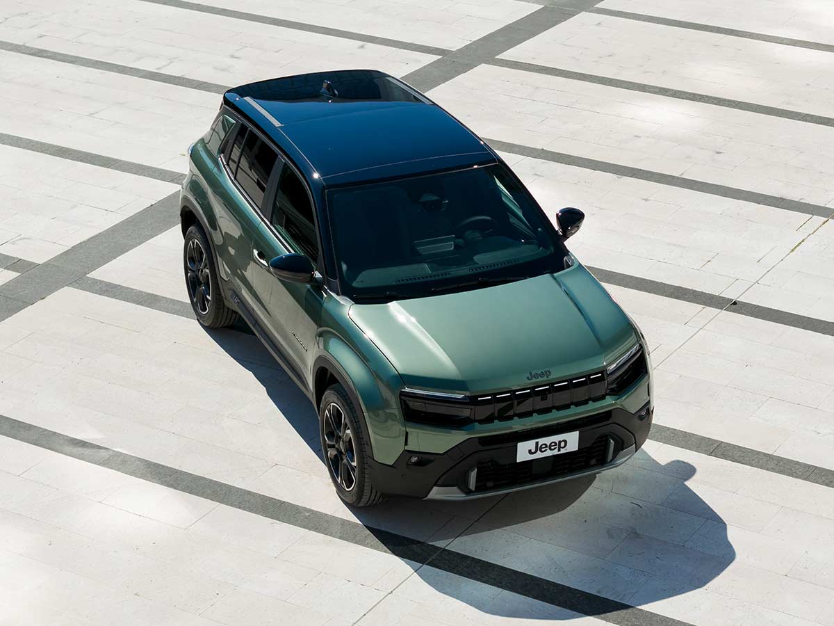 2026 Jeep Avenger BEV e Hybrid Top View