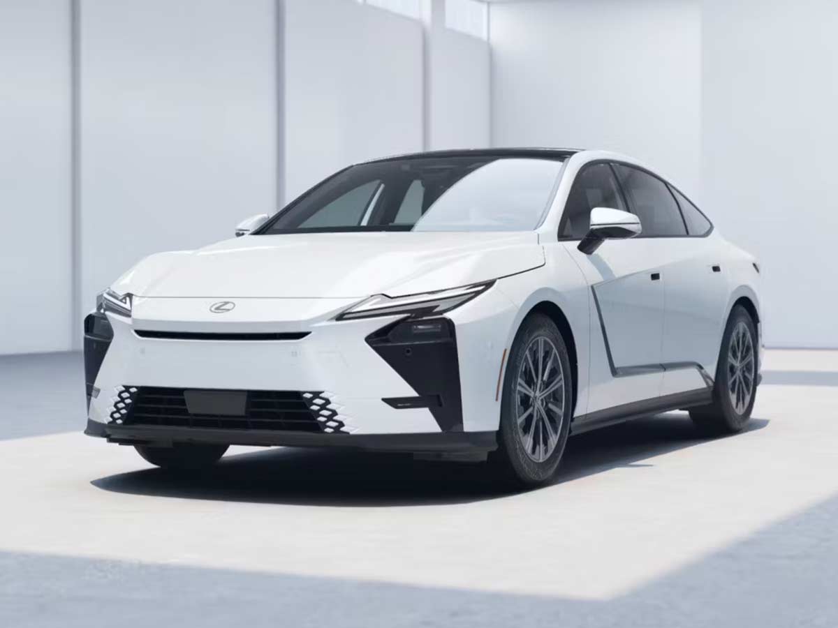 2026 Lexus ES Hybrid 350h Ultra White Front Quarter