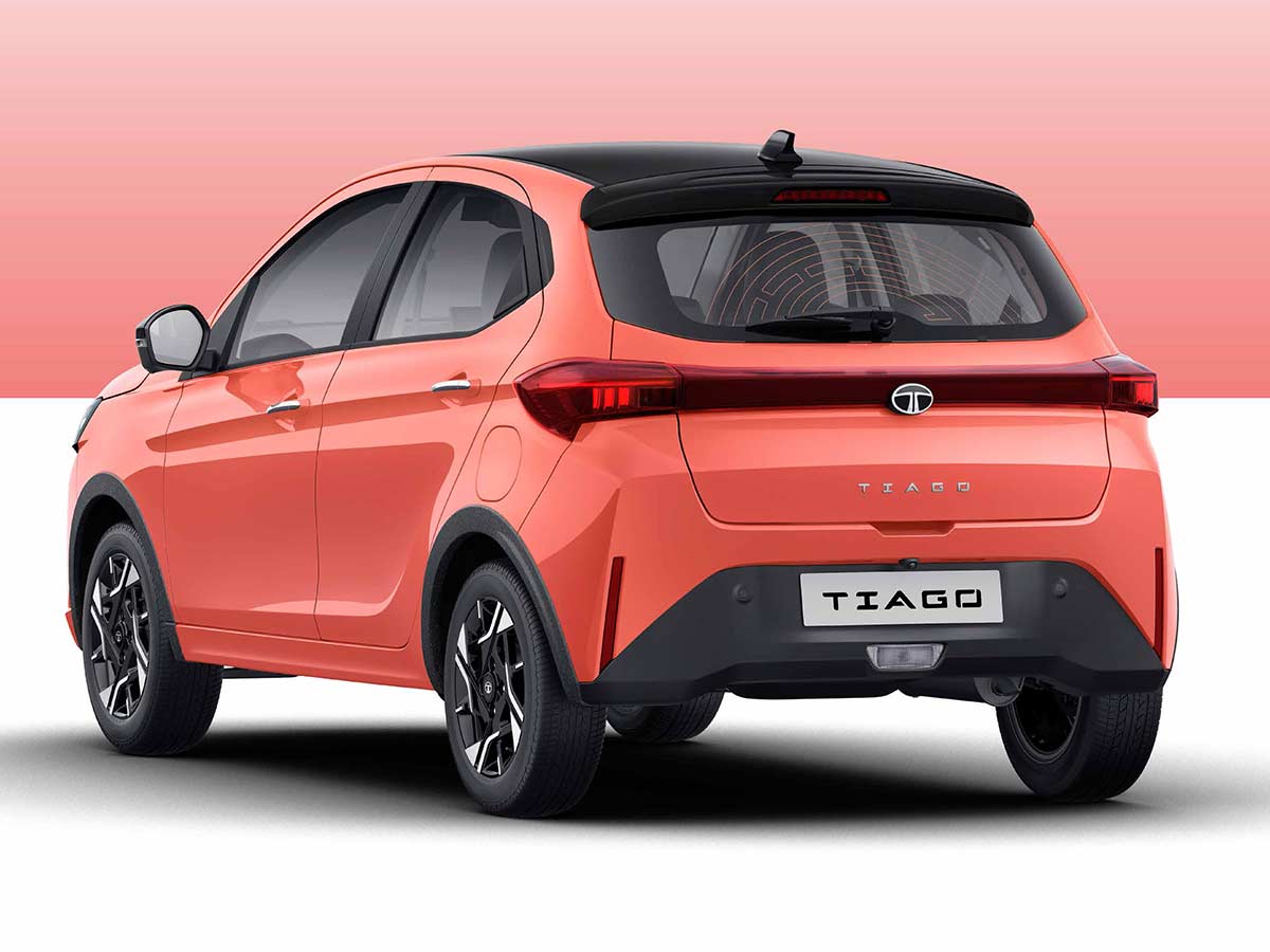 2026 Tata Tiago: The Hatchback That Wants to Redefine Affordable Premium Mobility in India 15 2026 Tata Tiago Rear Quarter View