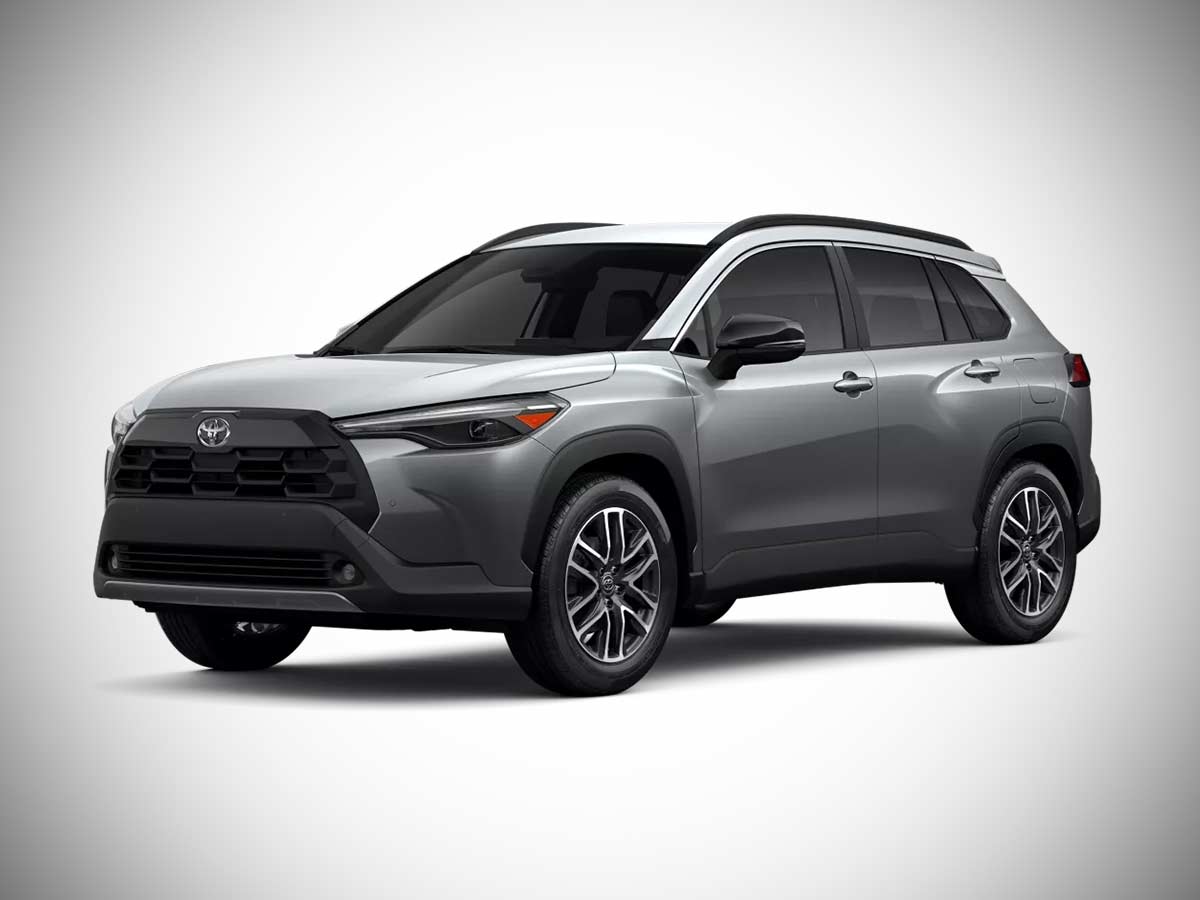 2026 Toyota Corolla Cross XLE Colors - All Options 9 2026 Toyota Corolla Cross Sonic Silver Front