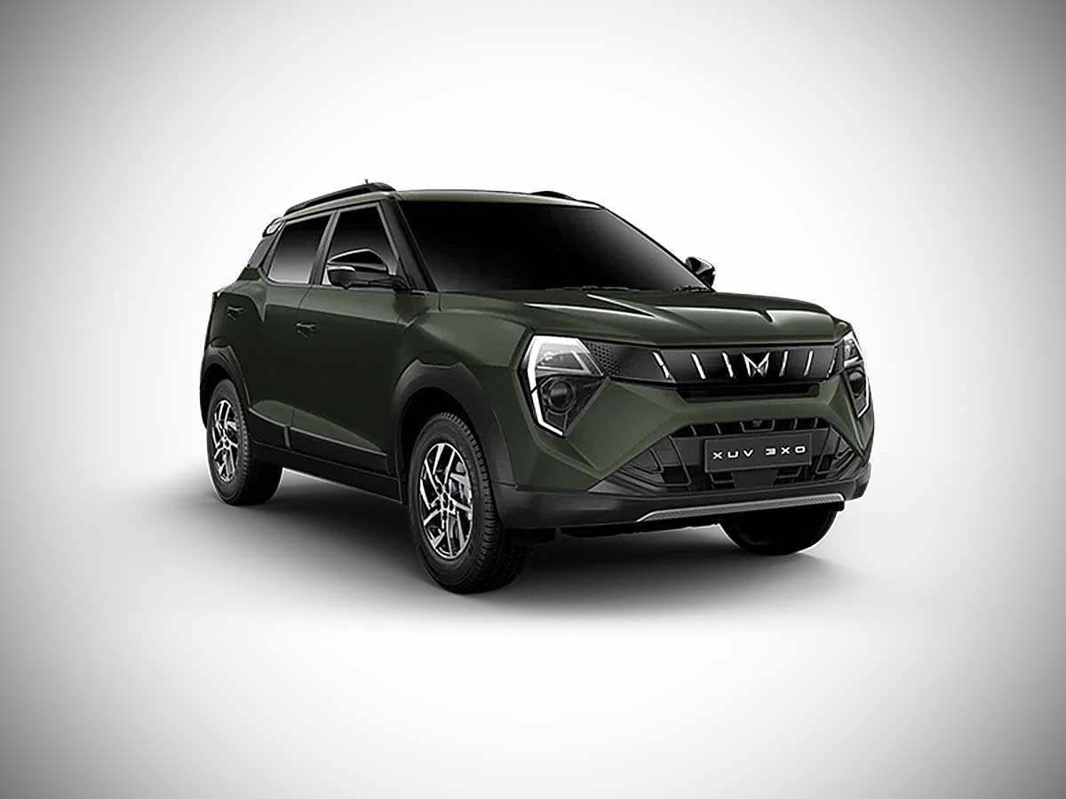 2026 Mahindra XUV 3XO AX5L Colors: Complete Guide to All 8 Exterior Paint Options 2 2026 Mahindra XUV 3XO AX5L Deep Forest