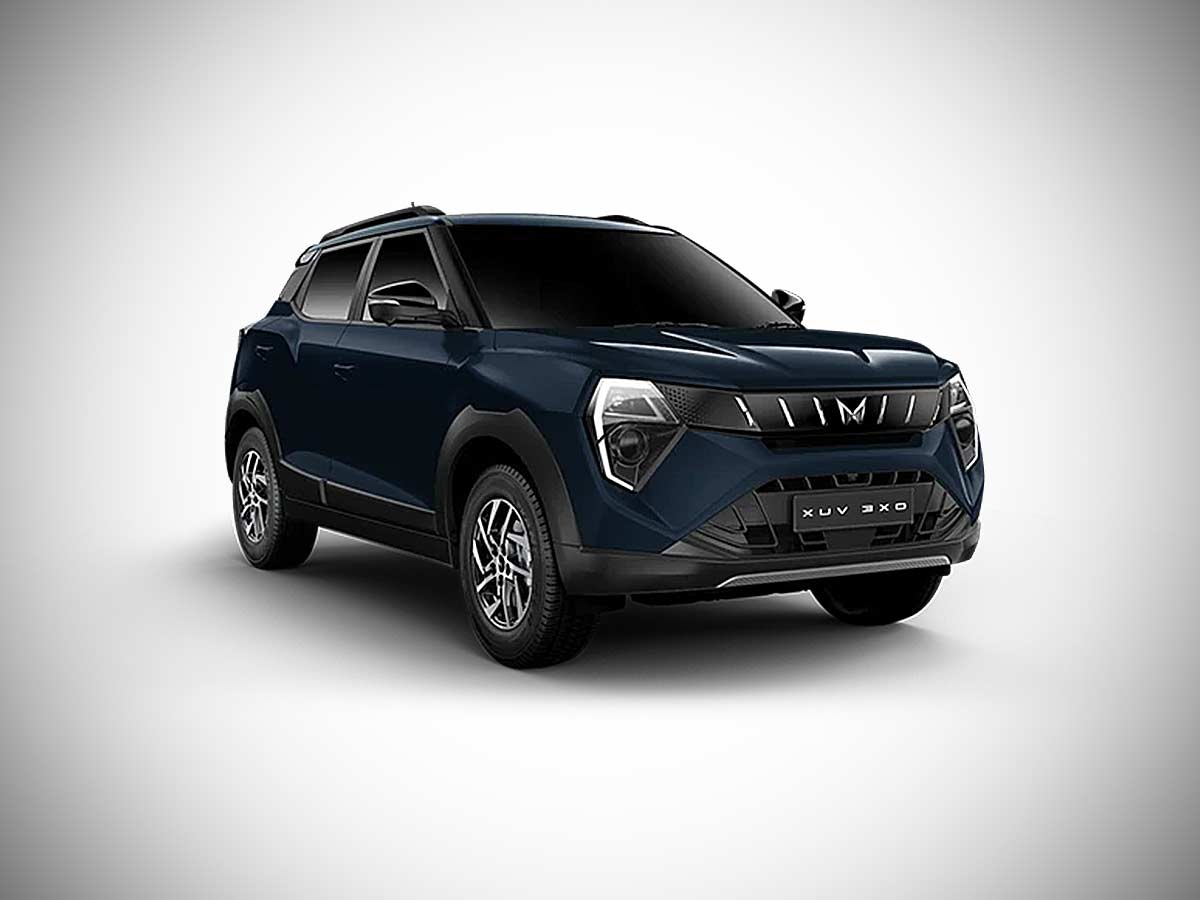 2026 Mahindra XUV 3XO AX5L Colors: Complete Guide to All 8 Exterior Paint Options 6 2026 Mahindra XUV 3XO AX5L Nebula Blue
