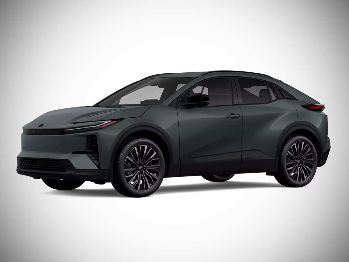 2026 Toyota C-HR XSE Color Options: Complete Guide to Every Exterior Paint Choice 3 2026 Toyota C HR Overcast XSE Front