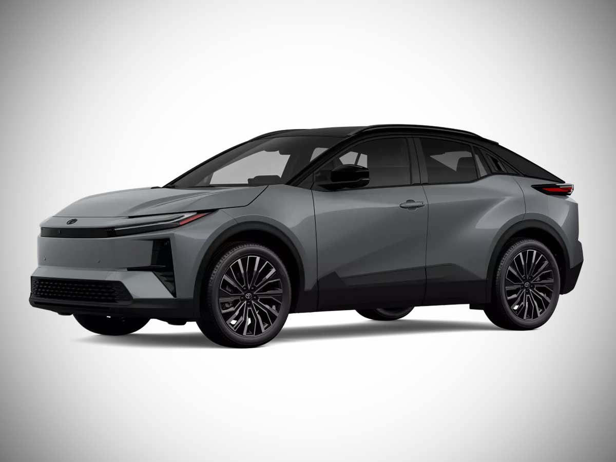 2026 Toyota C-HR XSE Color Options: Complete Guide to Every Exterior Paint Choice 15 2026 Toyota C HR XSE Cement with Midnight Black Metallic Roof Front
