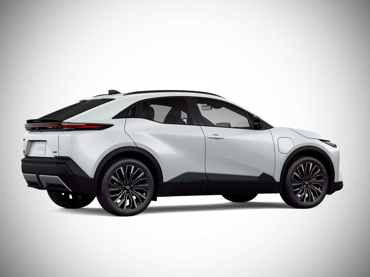 2026 Toyota C-HR XSE Color Options: Complete Guide to Every Exterior Paint Choice 10 2026 Toyota C HR XSE Wind Chill Pearl Rear