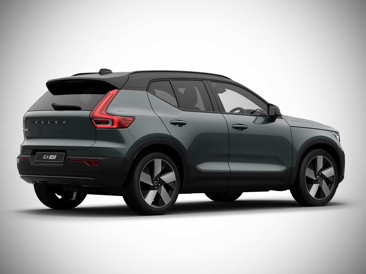 2026 Volvo EX40 Forest Lake Rear Quarter
