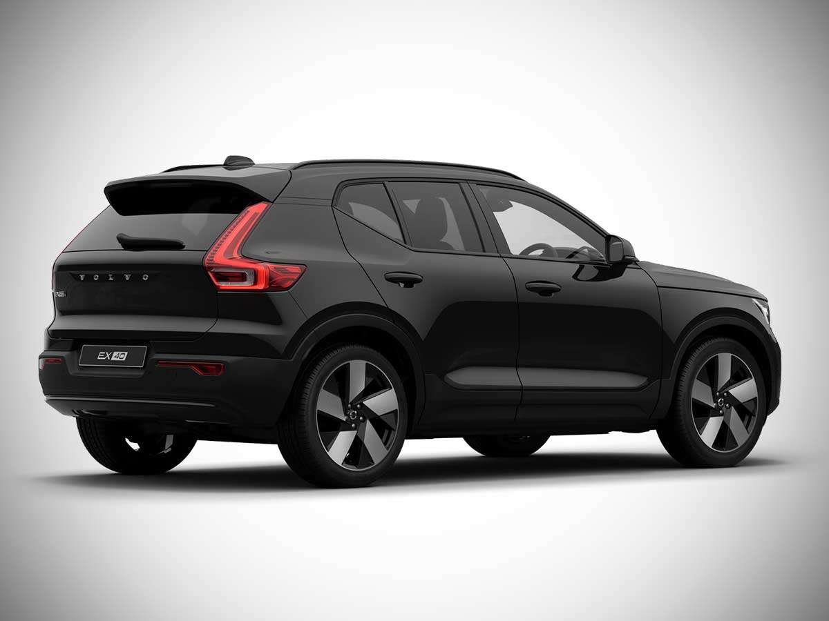 2026 Volvo EX40 Onyx Black Rear Quarter