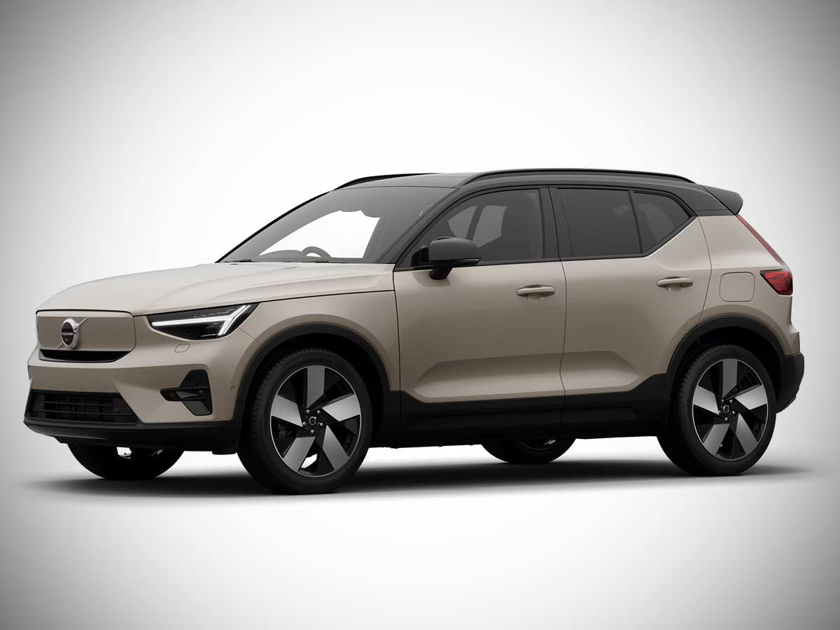 2026 Volvo EX40 Sand Dune Front Quarter