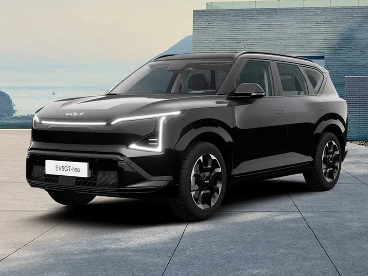2027 Kia EV5 Color Options: Which Paint Finish Best Matches Kia's Bold Electric SUV? 3 2027 Kia EV5 GT Line Fusion Black