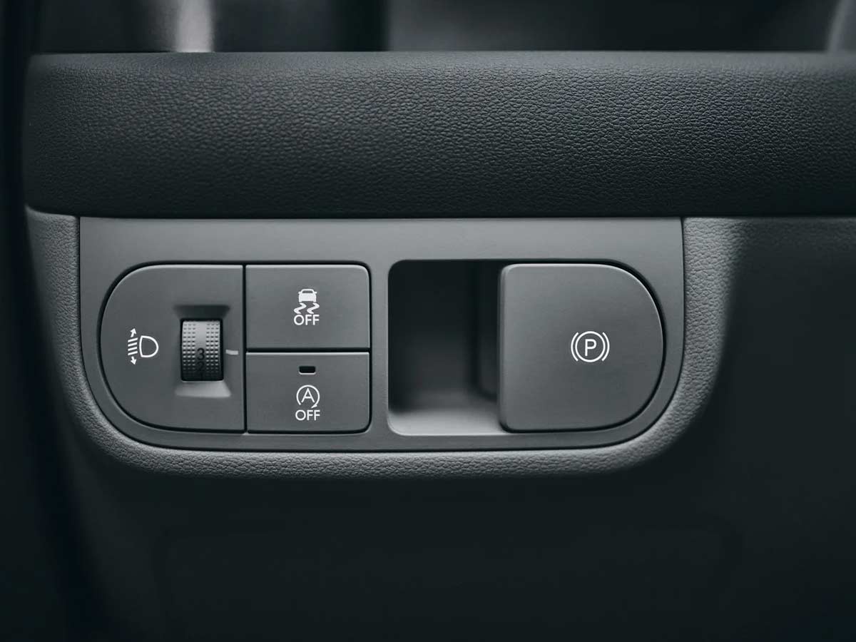 New 2027 Hyundai i20 Electronic Parking Brake