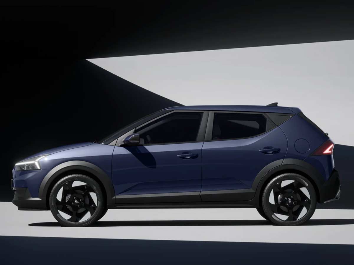 New 2027 Hyundai i20 Side View