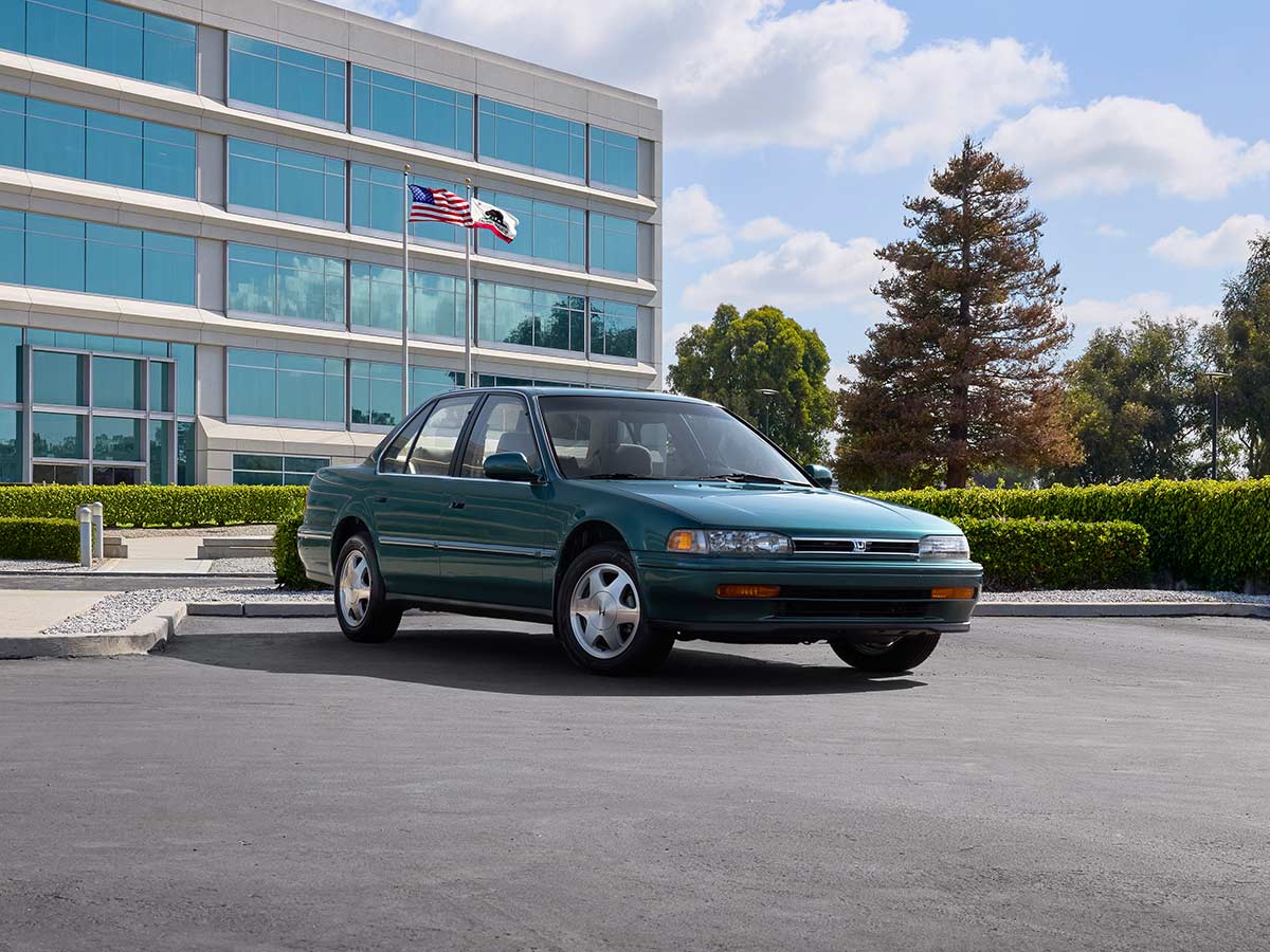Honda Accord Turns 50: How America's Best-Selling Car Built an Unmatched Legacy of Value, Performance and Reliability 5 1993 Honda Accord 4th Gen