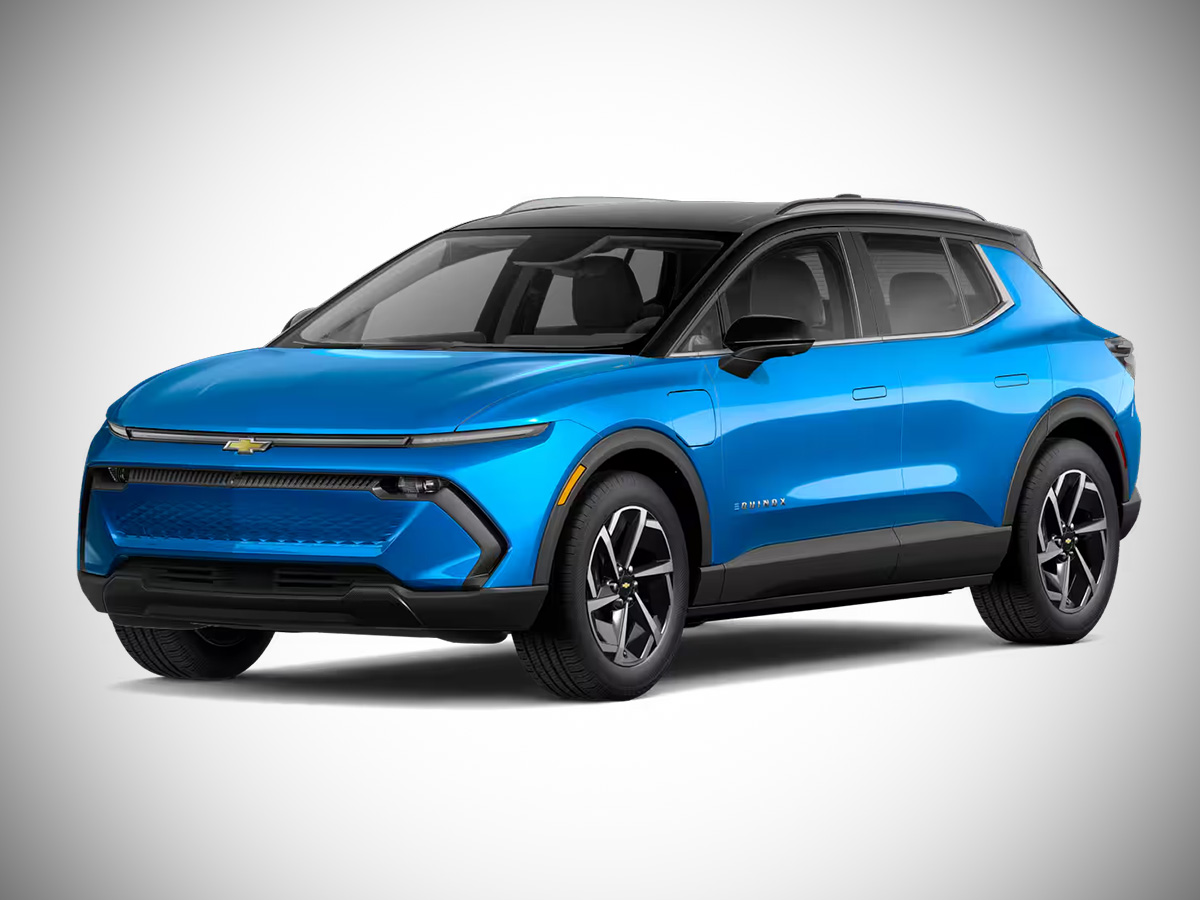 2026 Chevrolet Equinox EV LT2 Color Options: Complete Guide to Every Exterior Paint Choice 12 2026 Chevrolet Equinox EV LT2 Riptide Blue with Black Roof