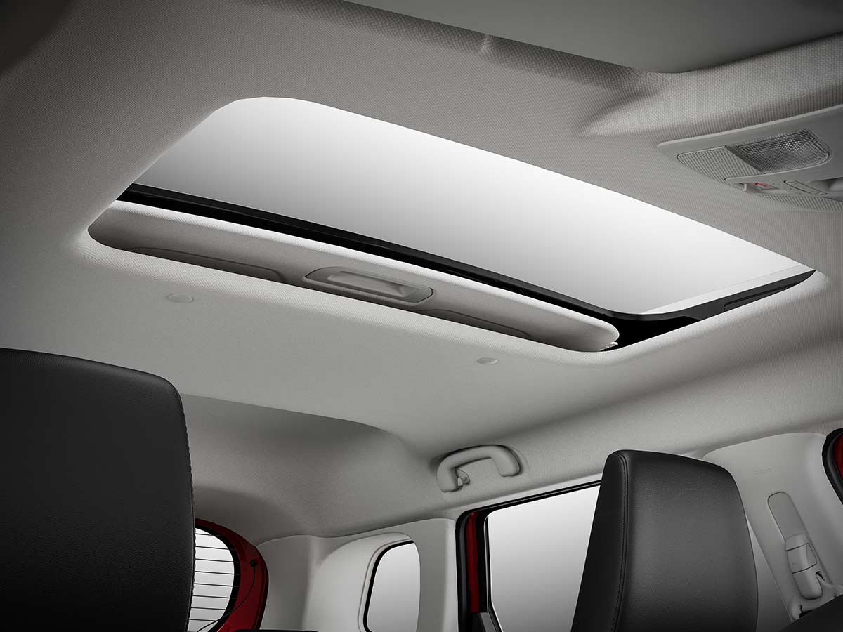 2026 Maruti Suzuki Brezza Sunroof