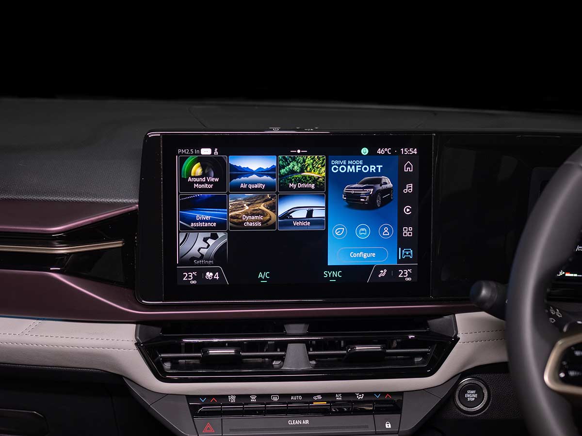 Nissan Tekton: Everything You Need to Know About Nissan's Premium SUV 25 2026 Nissan Tekton Touchscreen