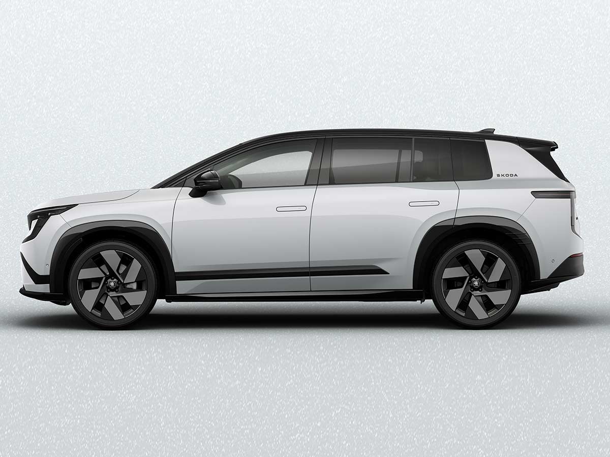 Skoda Peaq Sportline Color Options (2026): All 10 Colours Explained 9 2026 Skoda Peaq Sportline Moon White