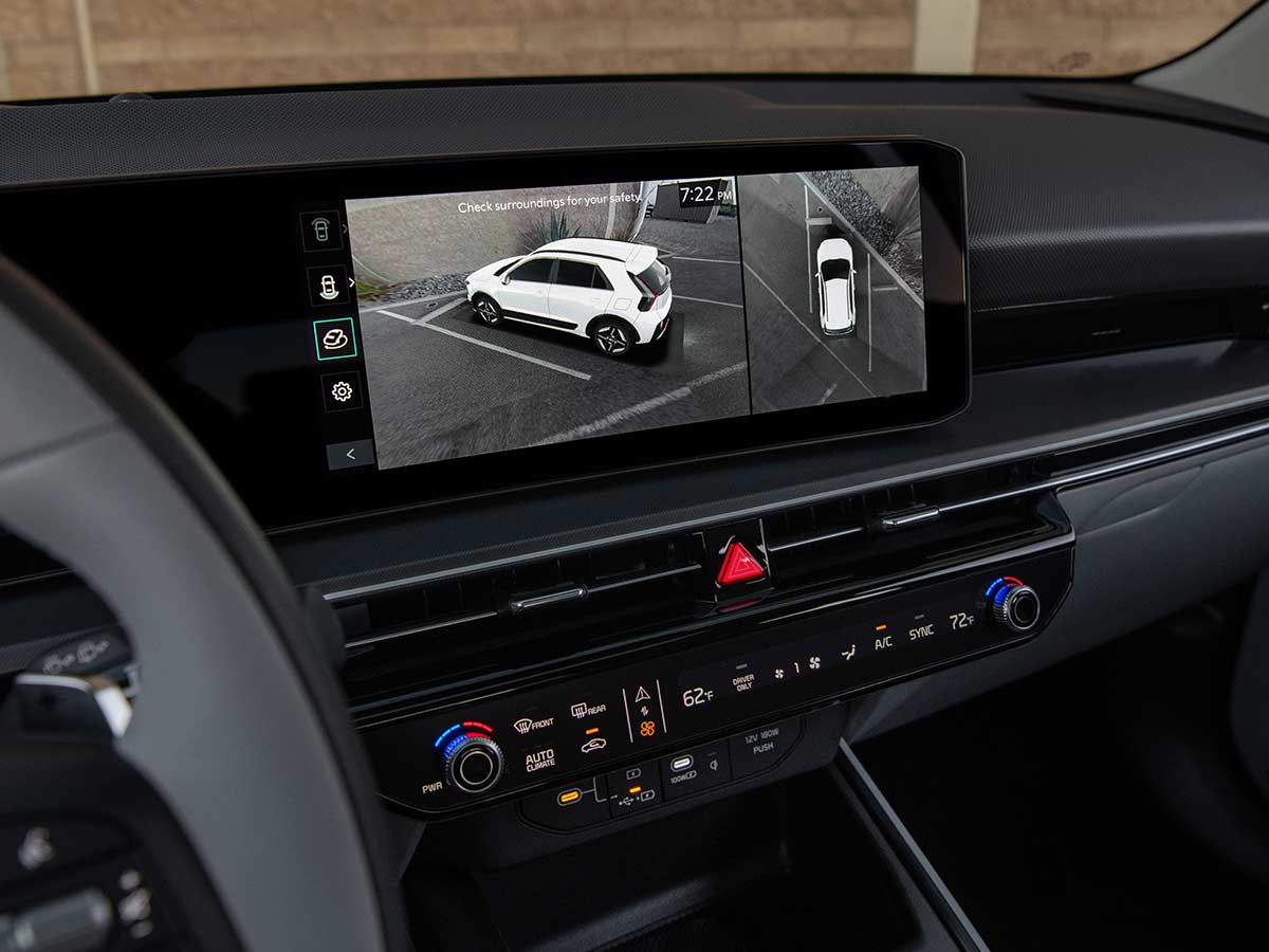 2027 Kia Niro Hybrid First Look: Kia's Smartest Compact Crossover Yet Raises the Bar Again 5 2027 Kia Niro Hybrid 360 degree Camera