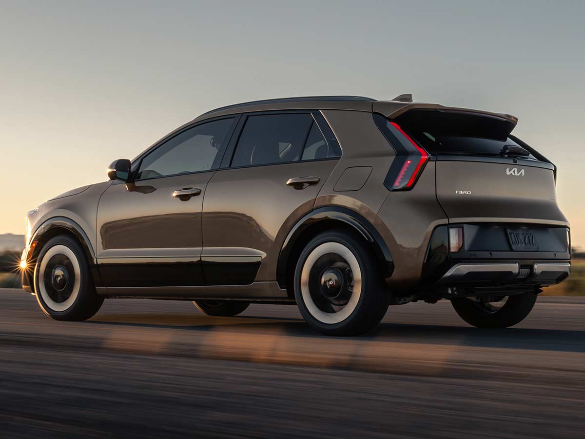 2027 Kia Niro Hybrid First Look: Kia's Smartest Compact Crossover Yet Raises the Bar Again 11 2027 Kia Niro Hybrid Speed Range