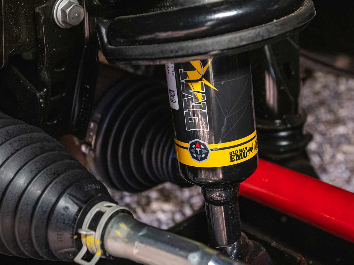 2027 Toyota Sequoia Debuts With New Trailhunter Package, Updated Design and Advanced Technology 9 2027 Toyota Sequoia Trailhunter Oldman EMU Suspension