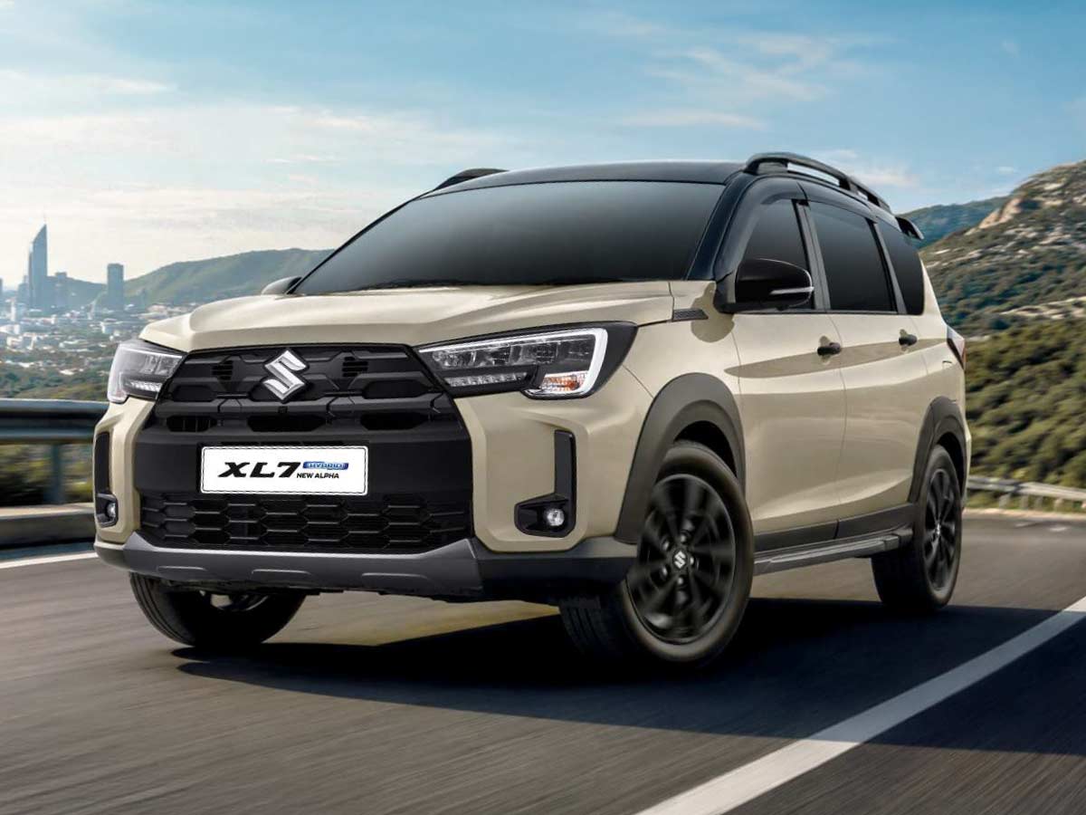 2026 Suzuki XL7 Savanna Ivory with Black Roof