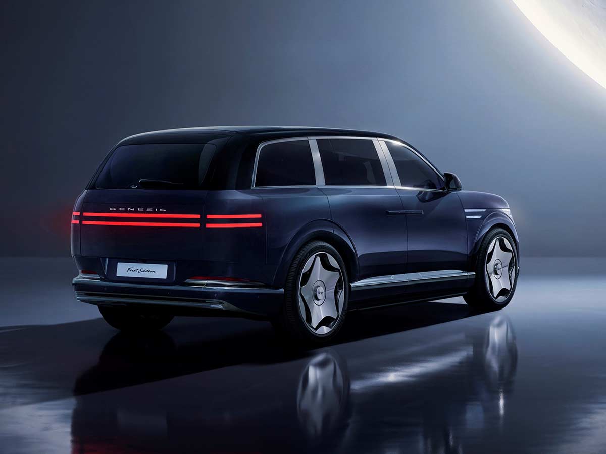Genesis GV90 Revealed: New Flagship Electric SUV That Redefines Korean Luxury 8 2027 Genesis GV90 Neolun First Edition Rear Right Quarter