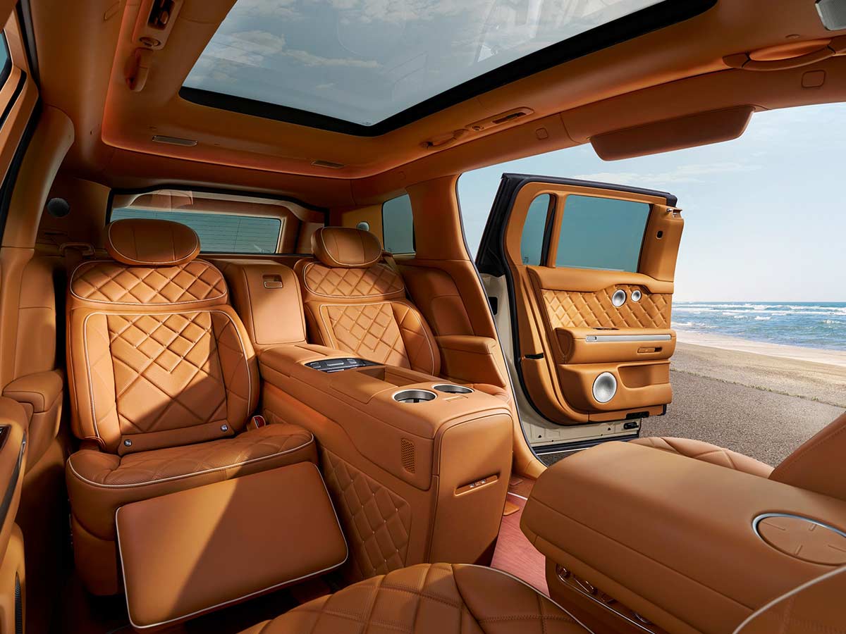 Genesis GV90 Revealed: New Flagship Electric SUV That Redefines Korean Luxury 5 2027 Genesis GV90 Neolun Rear Seats