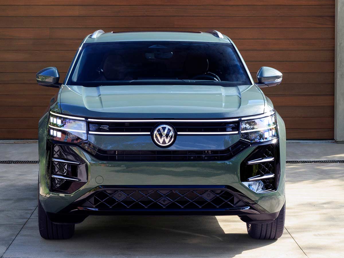 2027 Volkswagen Atlas Cross Sport: A Sharper, Smarter Take on the Midsize SUV 6 2027 Volkswagen Atlas Cross Sport Front