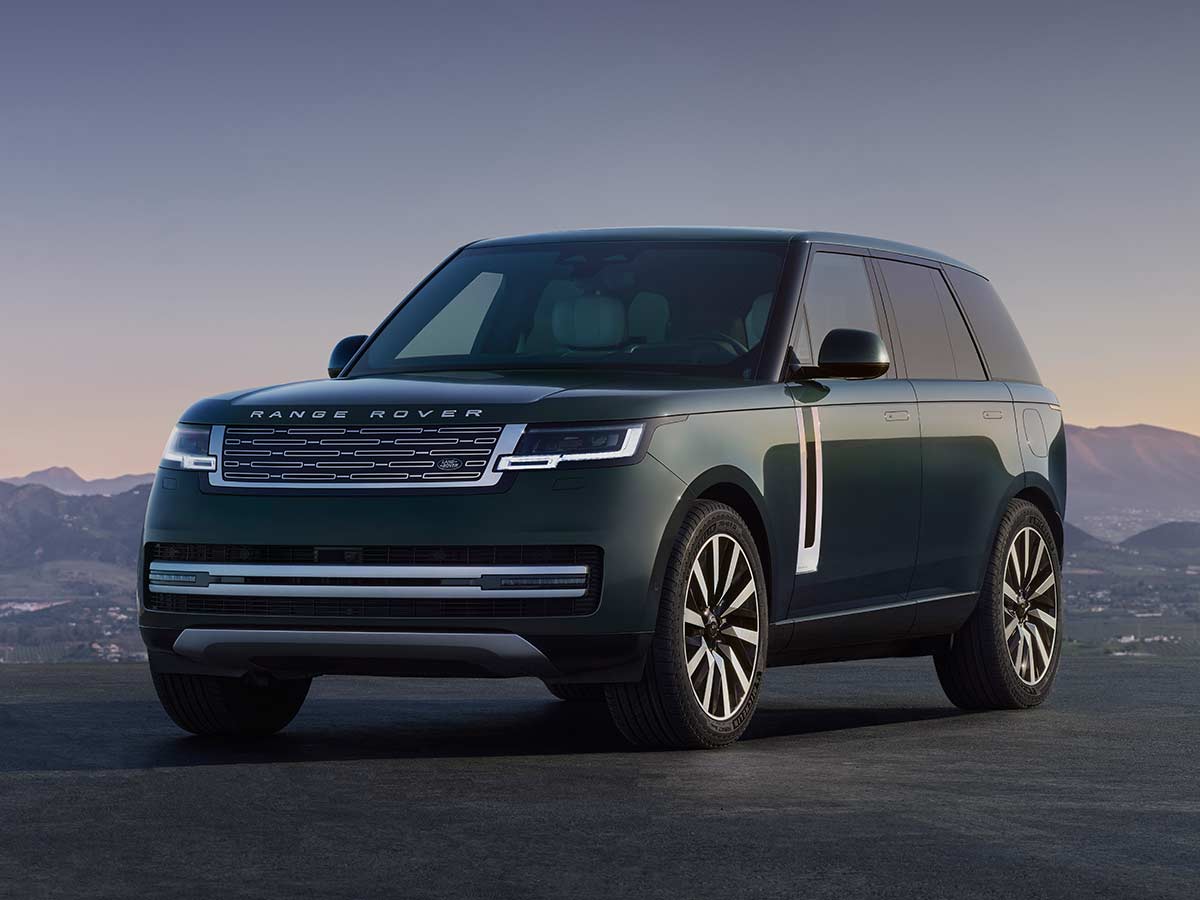 Range Rover Electric: The Original Luxury SUV Enters Its Electric Era 12 2026 Range Rover Electric First Edition Belgravia Green Front Quarter