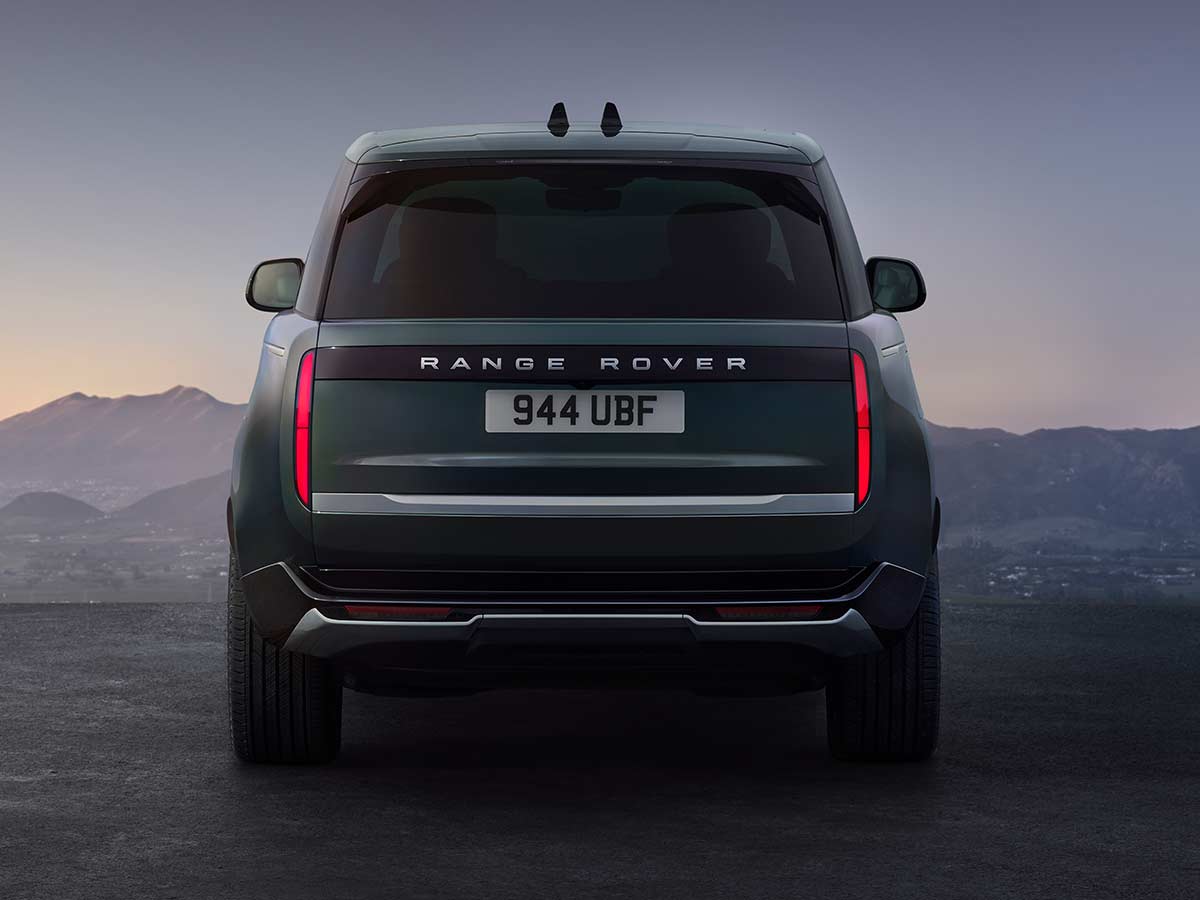 Range Rover Electric: The Original Luxury SUV Enters Its Electric Era 11 2026 Range Rover Electric First Edition Belgravia Green Rear