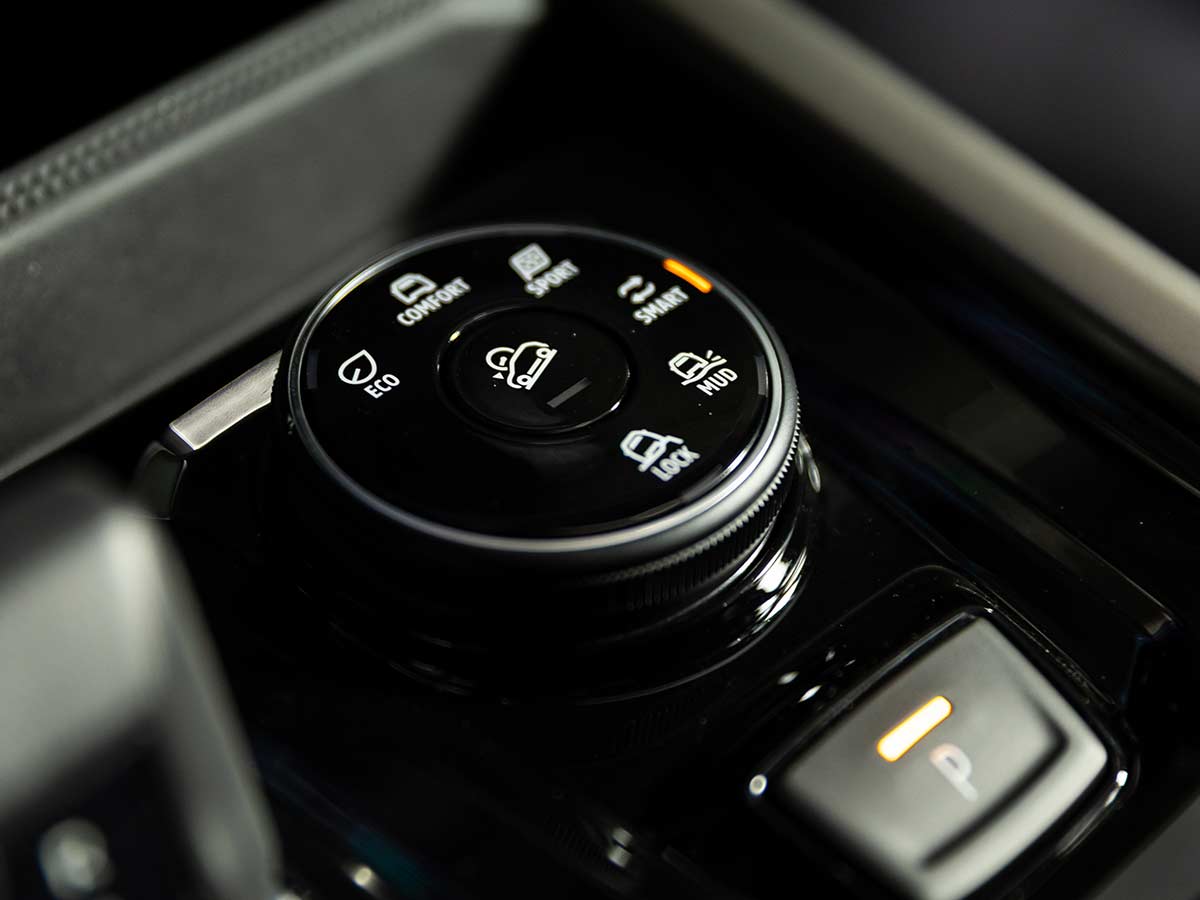 Renault Niagara: How Renault’s New Latin American Pick-Up Blends SUV Comfort With Workhorse Capability 23 2026 Renault Niagara Drive Mode Selector