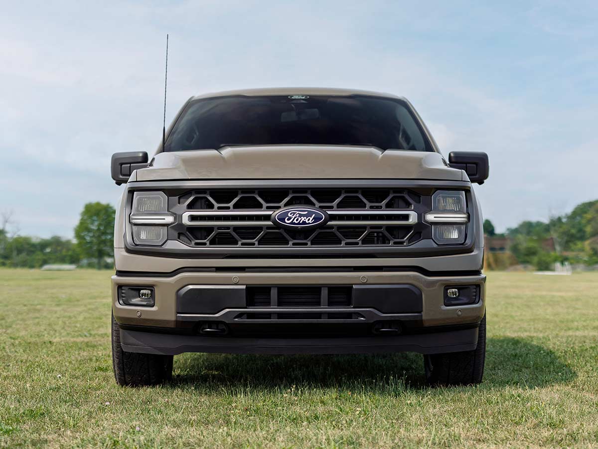 2027 Ford F-150 and F-150 Carhartt: Specs, Features, Towing and Pricing 7 New 2027 Ford F 150 Carhartt Front