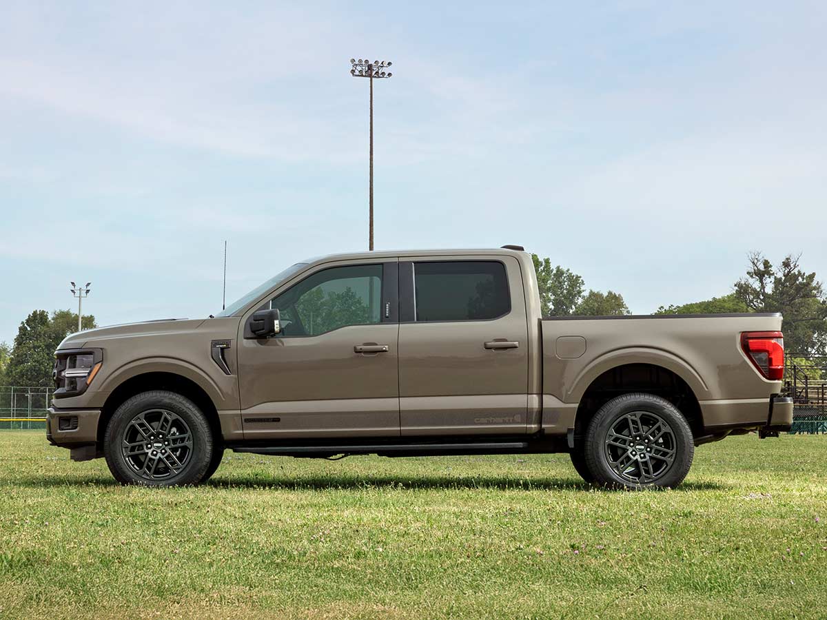 2027 Ford F-150 and F-150 Carhartt: Specs, Features, Towing and Pricing 5 New 2027 Ford F 150 Carhartt Side