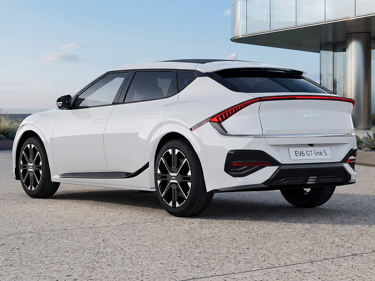 2026 Kia EV6 GT-Line S Color Options; Choose the perfect shade for you 2 2026 Kia EV6 GT Line S White Pearl Rear Quarter