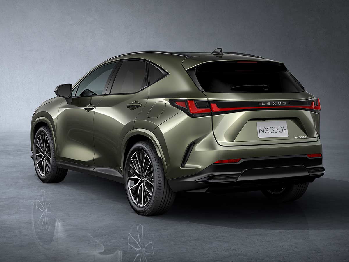2026 Lexus NX 350h Rear Quarter