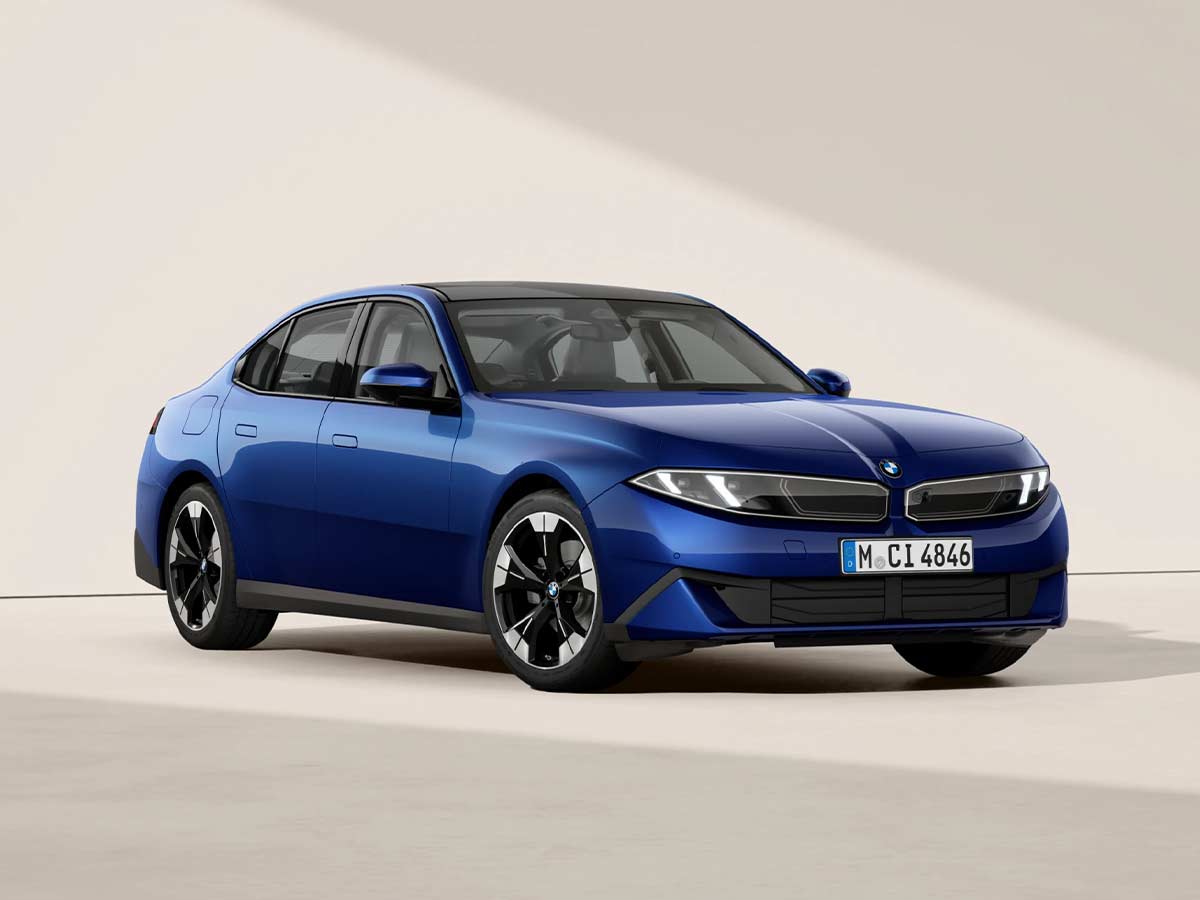 2027 BMW 3 Series 320 Saloon M Le Castellet Blue Front