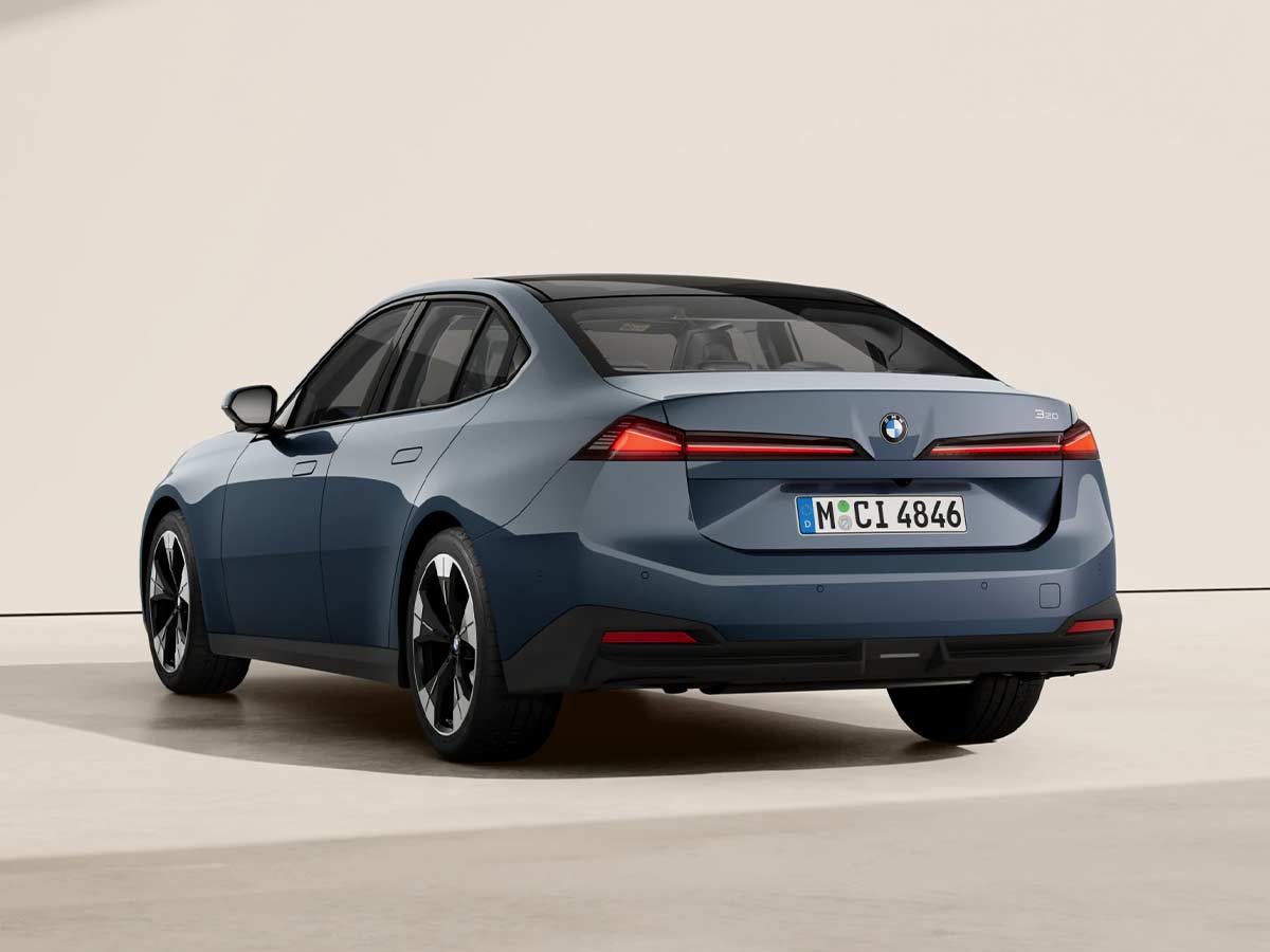 2027 BMW 3 Series 320 Saloon Ocean Wave Blue Rear