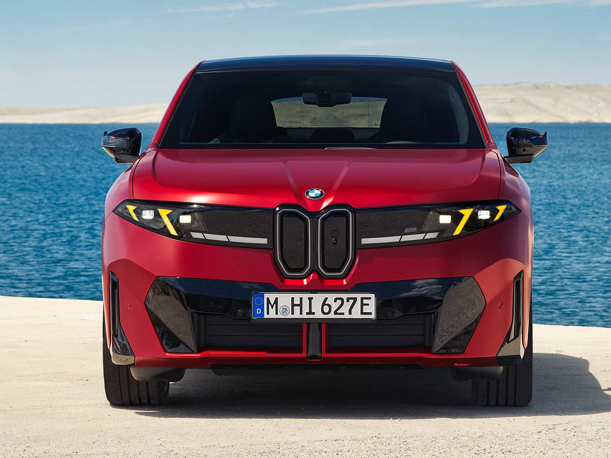 2027 BMW iX4 M60 Xdrive Front View